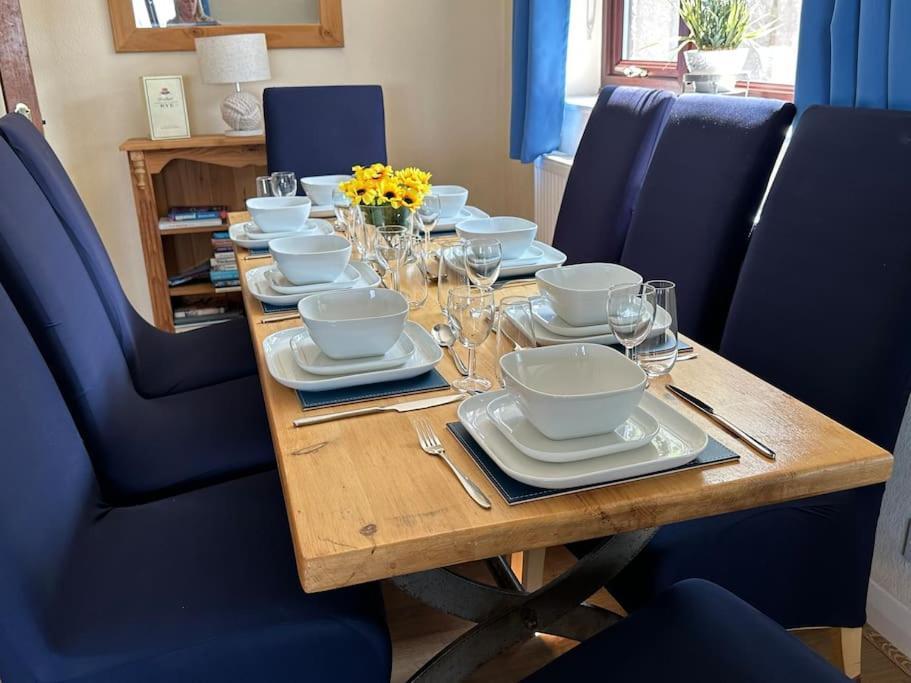 Offa'S Lodge Family Home Quiet Area With Sea Views Prestatyn Exterior foto