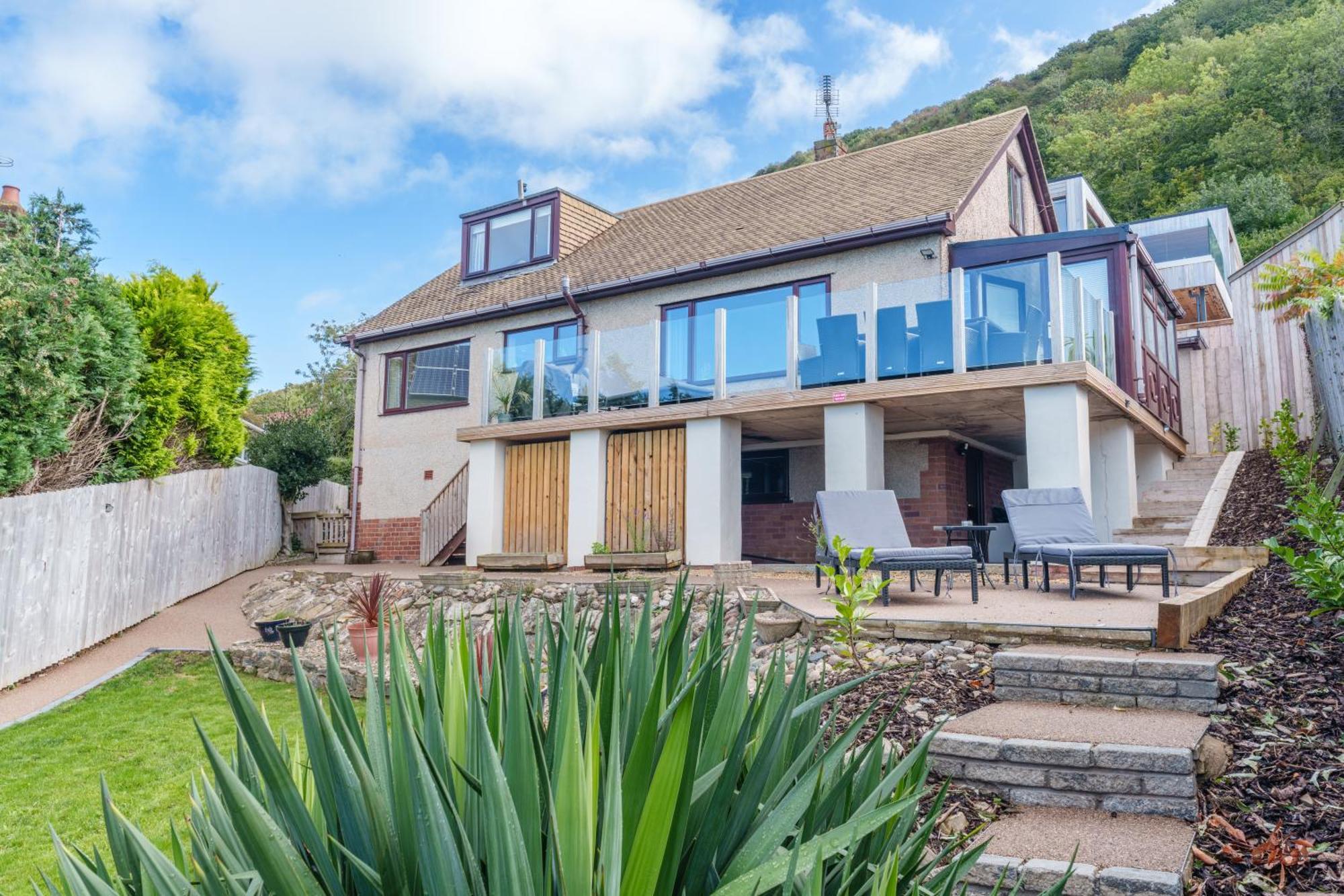 Offa'S Lodge Family Home Quiet Area With Sea Views Prestatyn Exterior foto